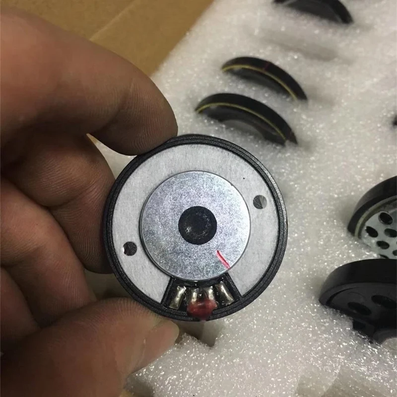 Neue 40-mm-Lautsprechereinheit für DIY-Headsets exzellenter Klang Titantreiber Kupferring Klarer Gesang Tiefer Bassklang Sehr zu empfehlen