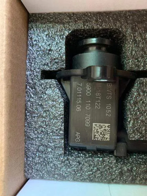 037977 Turbolader-Magnetventil für Peugeot und Mini Cooper 1.6 l Motor N14 037975 11657566324