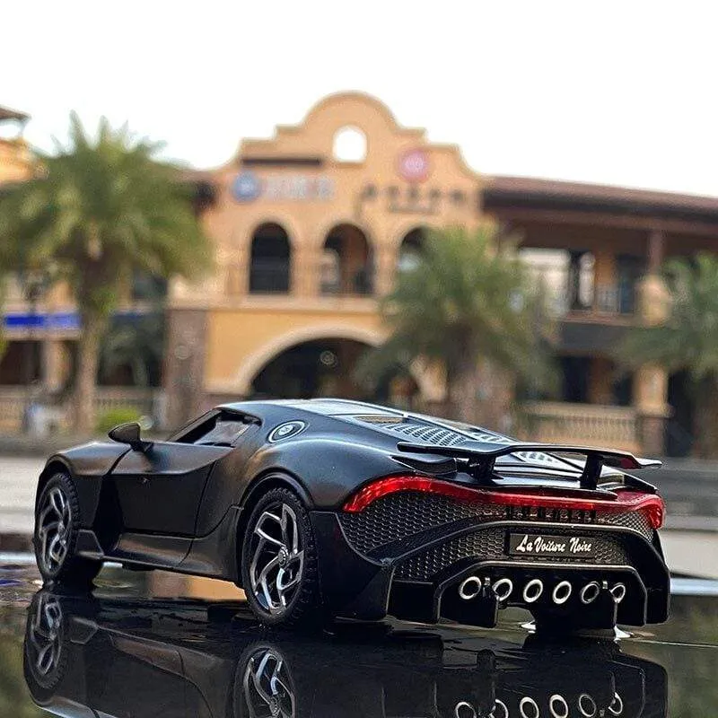 1:32 Bugatti Lavoiturenoire Legierung Sportwagenmodell Druckguss & Spielzeugfahrzeuge Metallautomodell Simulation Sound Licht Kindergeschenk