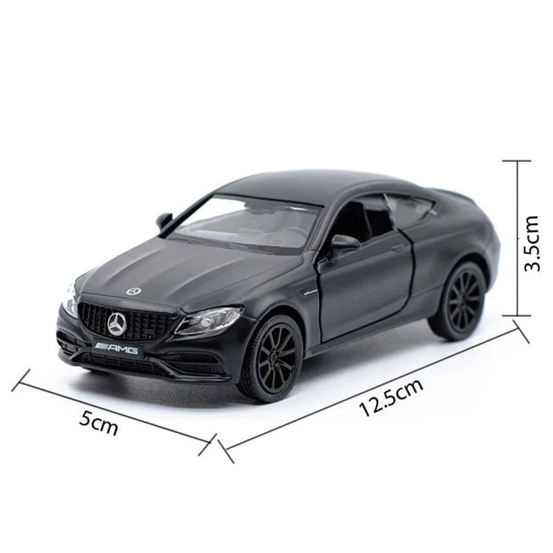 Geburtstagsgeschenke Jungenspielzeug AMG C63 S Coupé Simulation Exquisite Druckguss-Spielzeugfahrzeuge RMZ Stadtauto-Styling 1:36 Legierungsmodell