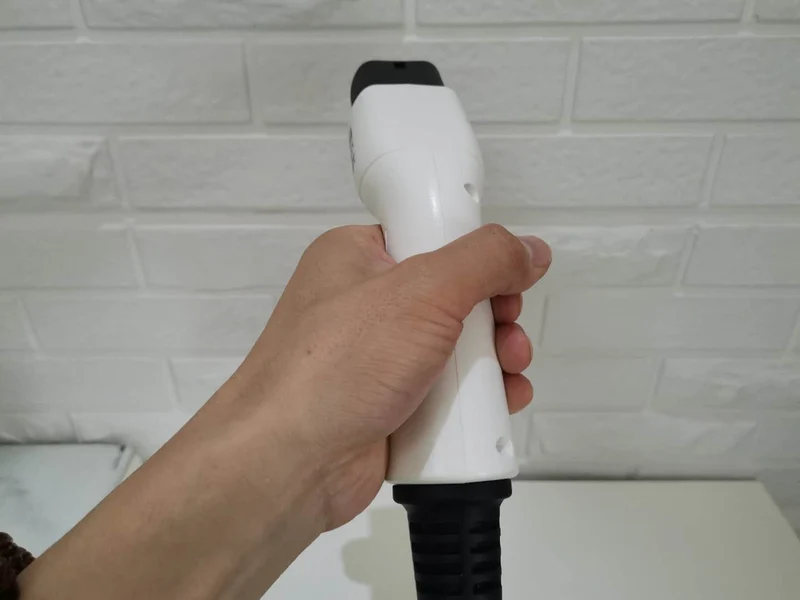 EV-Ladegerät Typ 2 Steckeranschluss EVSE Elektrofahrzeug männliche Seite AC-Laden 16A 32A dreiphasig einphasig