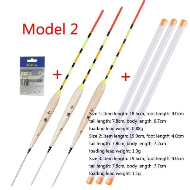 3pcs / lot Flachwasserfischen schwimmt Balsa Bobber + 3pcs Schwimmerrohre + 1 Tasche Angelhaken Süßwasserboje Angelgeräte Werkzeuge