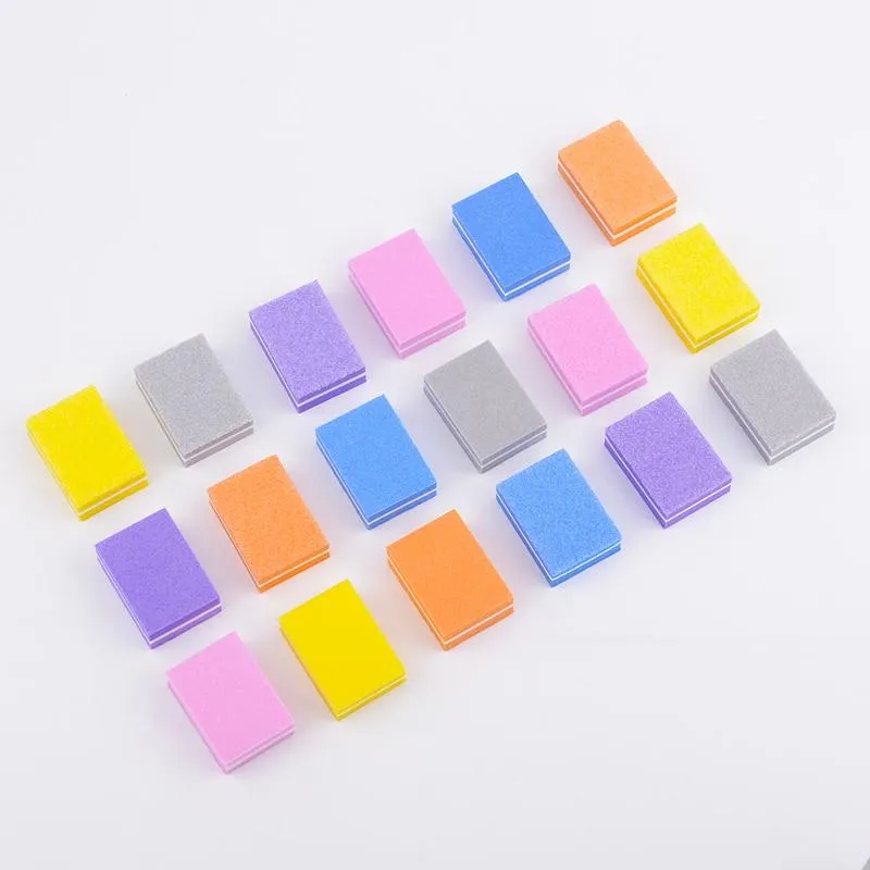 100 teile/los Professionelle Nagelfeile Mini Schwamm Nagel Schleif Blöcke UV Gel Polnischen Häutchen Entferner Maniküre Werkzeuge Nagel Puffer Dateien