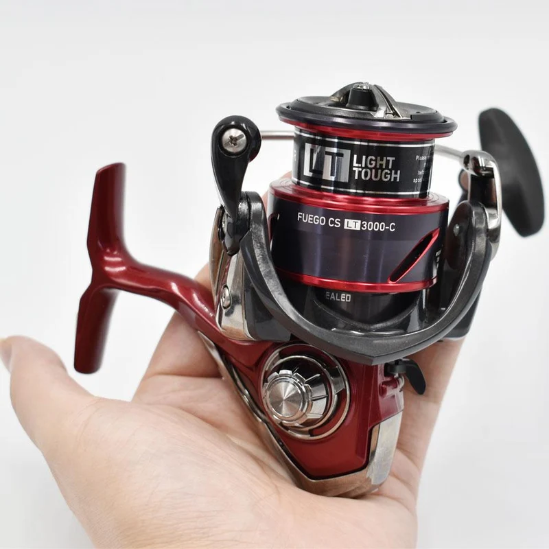 DAIWA Angelspinnrolle FUEGO CS LT 1000–6000 Angelrollen 5 kg/10 kg/12 kg Leistung 5.3:1/6.2:1 Meerwasser-Spinnrollen