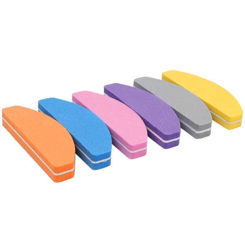 50 Stücke Mini Nagelfeilen Schwamm mehrfarbig Nagelpuffer 100/180 Halbmond Schleifpapier Polierer Maniküre Glitter Salon Nail art Werkzeuge