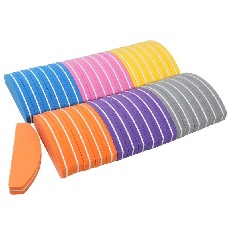 50 Stücke Mini Nagelfeilen Schwamm mehrfarbig Nagelpuffer 100/180 Halbmond Schleifpapier Polierer Maniküre Glitter Salon Nail art Werkzeuge