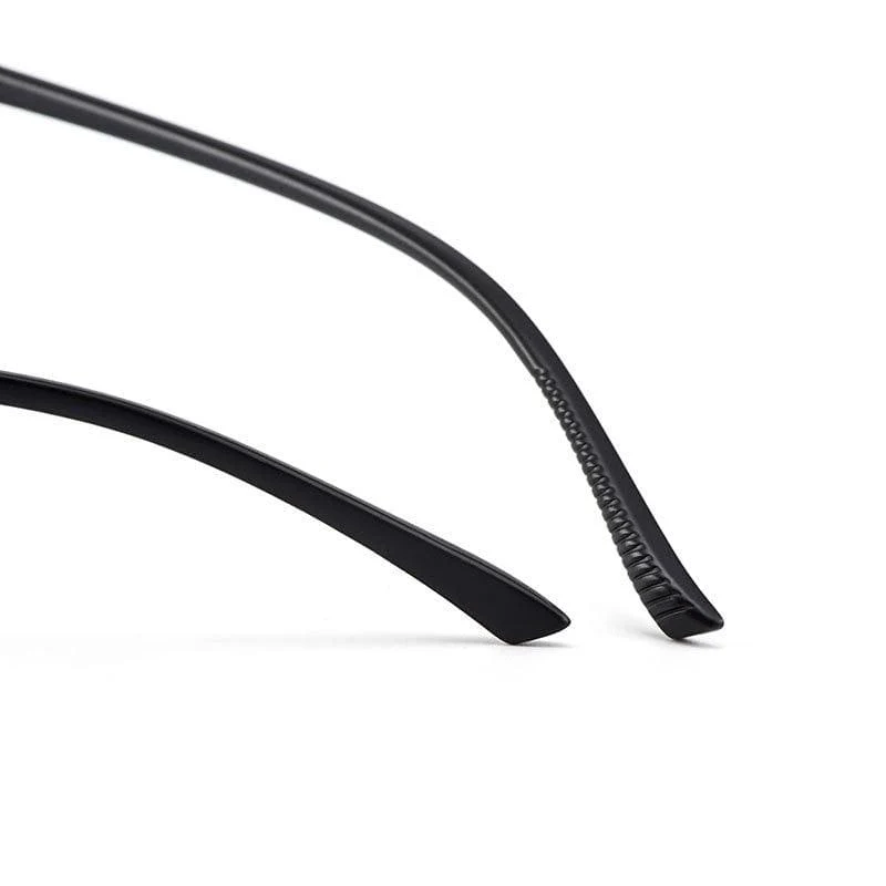 Optische Herren Brillengestell aus Titanlegierung für Herren Brillen Flexible Bügelbeine IP-Galvaniklegierungsmaterial Y2529