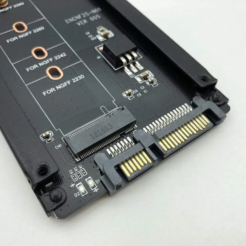 Metallgehäuse B+M Key M.2 NGFF SSD auf 2.5 SATA 6 Gbit/s Adapterkarte mit Gehäusesockel M2 NGFF Adapter mit 5 Schrauben M.2 SATA Adapter