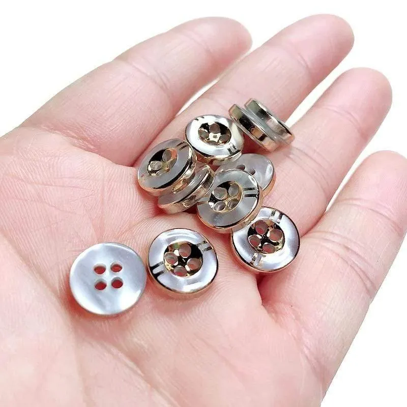 50pcs / 100pcs / 200pcs 11mm 4 Löcher Harzknöpfe Shirt Bekleidung Nähzubehör DIY Crafts