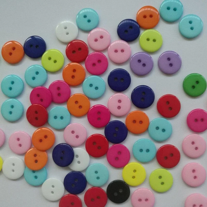 100 Stück 9mm / 10mm / 15mm Harz 2-Loch-Nähknopf Scrapbooking Verschönerung Dekorative Knopfbekleidung Nähzubehör