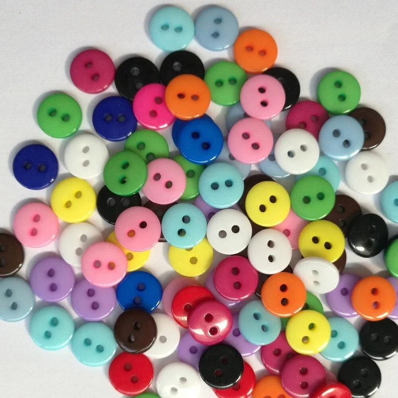 100 Stück 9mm / 10mm / 15mm Harz 2-Loch-Nähknopf Scrapbooking Verschönerung Dekorative Knopfbekleidung Nähzubehör