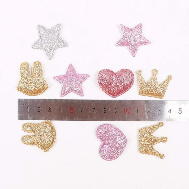 100pcs Glitter Patches Glänzende feste Krone Herz Stern Kaninchen Zubehör für Kleidung Nähmaterialien Kleidungsstück Dekoration