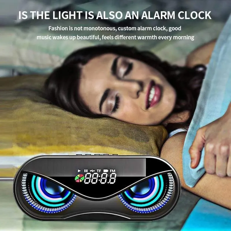 M6 Cool Owl Design Bluetooth-Lautsprecher LED-Blitz Drahtloser Lautsprecher FM-Radio Wecker TF-Kartenunterstützung Songs nach Nummer auswählen (schwarz)