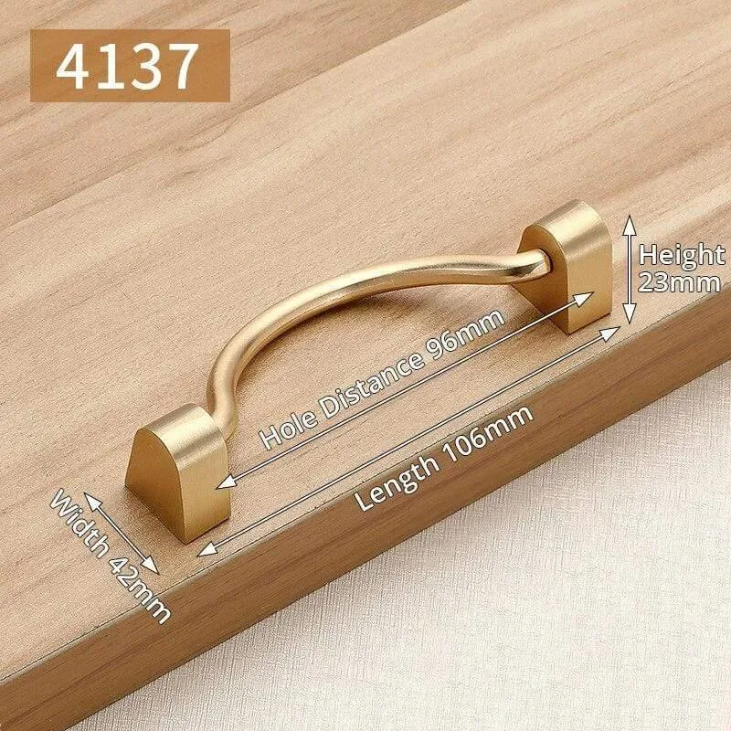 Goldfarbene Schrankknöpfe und Griffe, luxuriöse goldene Küchenschrank-Türgriffe, europäische Schubladen-Möbelgriff-Hardware