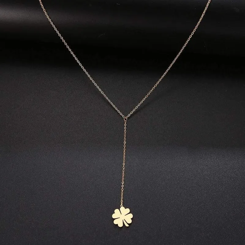 Mode Klee Anhänger Gold für Frauen Metallkette Halskette Party Charm Edelstahl Schmuck Zubehör Geschenke