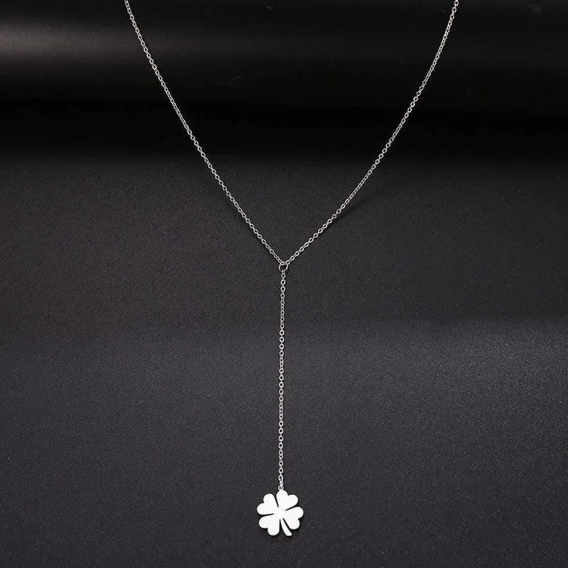 Mode Klee Anhänger Gold für Frauen Metallkette Halskette Party Charm Edelstahl Schmuck Zubehör Geschenke
