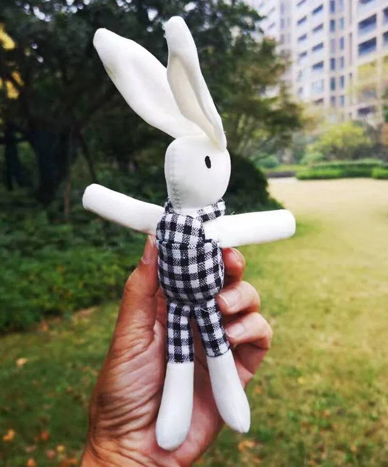 18-20CM Teddybär Gefüllte Plüschtiere Niedliches Kleid Kaninchen Anhänger Puppen Geschenke Geburtstag Hochzeitsfeier Dekor