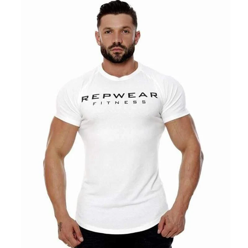 Männer Kurzarm Baumwolle T-Shirt Turnhallen Fitness Bodybuilding T-Shirt Männlich Sommer New Casual Fashion Slim Tees Tops Markenkleidung