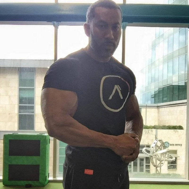 Männer Baumwolle Marke T-shirt Casual Mode Gedruckt Schwarz t-shirt Fitnessstudios Fitness Bodybuilding Workout Tees Tops Männlich Sommer Kleidung