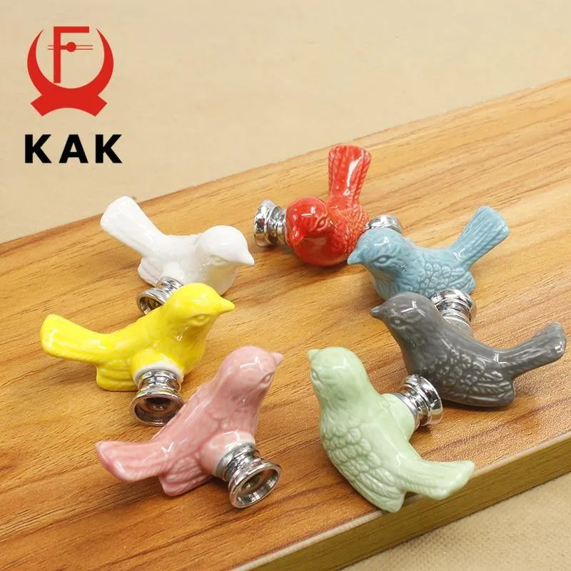 Keramik Frieden Taube Schublade Knöpfe 3D Cartoon Vogel Schrank Schrank Griffe Neuheit Kreative Mode Möbel Griffe Hardware