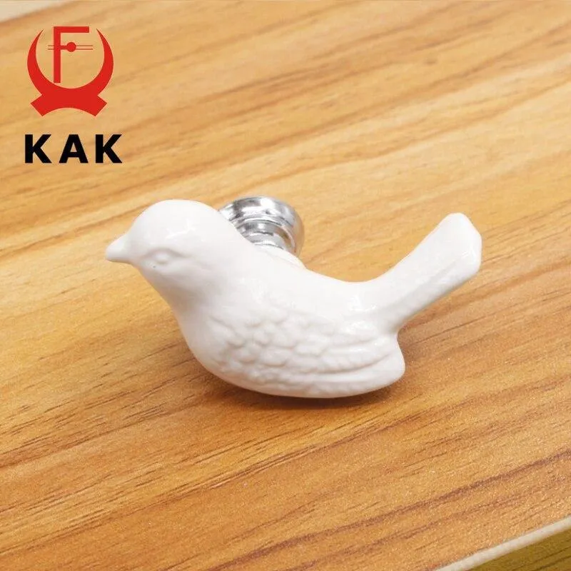 Keramik Frieden Taube Schublade Knöpfe 3D Cartoon Vogel Schrank Schrank Griffe Neuheit Kreative Mode Möbel Griffe Hardware