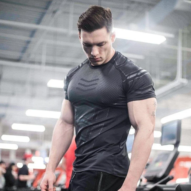 Männer Compression Skinny T-Shirt Turnhallen Fitness Bodybuilding T-Shirt Männlich Sommer Workout Tee Tops Crossfit Markenkleidung