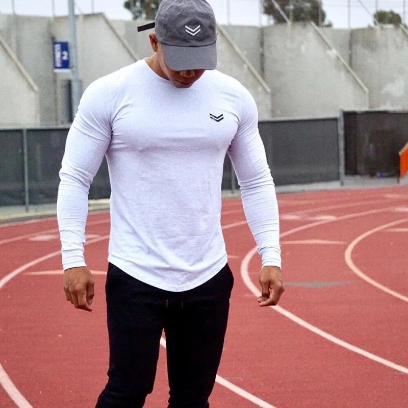 Fitness Sportlich Langarm T-Shirt Männer Turnhallen Bodybuilding Workout Skinny Baumwolle T-Shirt Herbst New Male Casual Tee Tops Kleidung