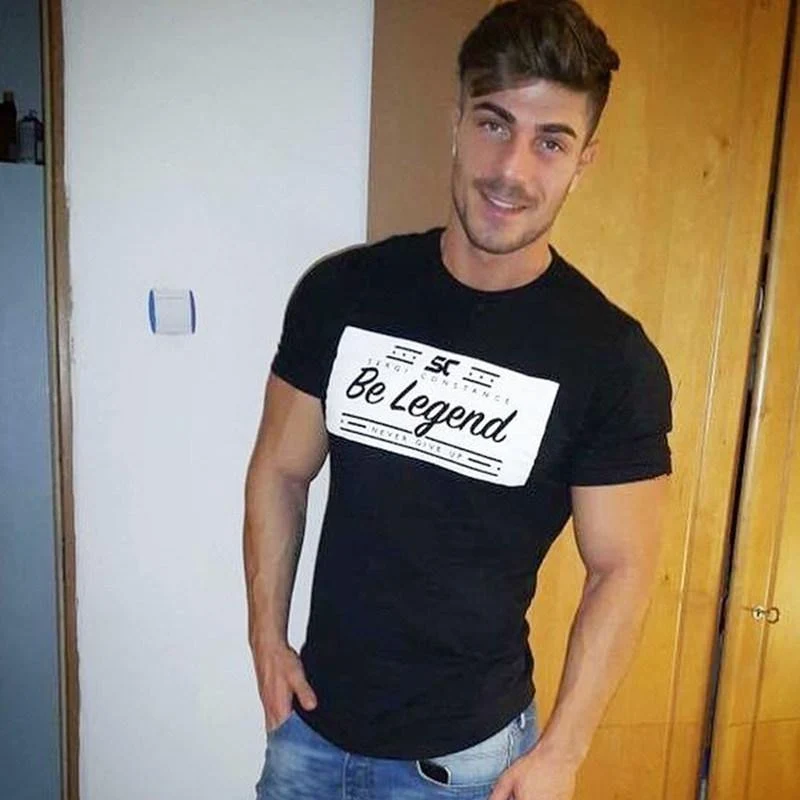 Männer Fitness Bodybuilding Kurzarm Baumwolle T-shirt Fitnessstudios Workout Schlank T-Shirt Sommer Männlich Casual Print T-Shirt Tops Markenkleidung