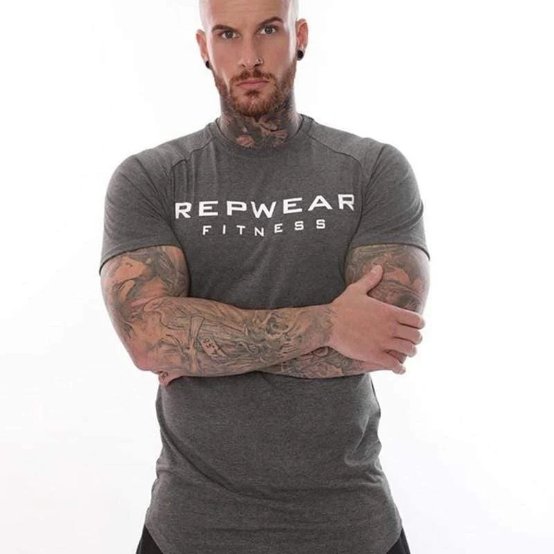 Herren Kurzarm Oansatz Baumwolle T-shirt 2018 Neue Fitnessstudios Fitness Bodybuilding T-shirt Männlich Sommer Casual Fashion T Tops Kleidung