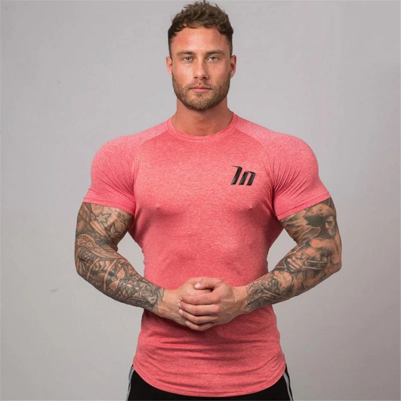 Superelastic Quick Dry T-Shirt Herren Turnhallen Fitness Bodybuilding T-Shirt Skinny T-Shirt Tops Männliche Jogger Workout Brand Kleidung