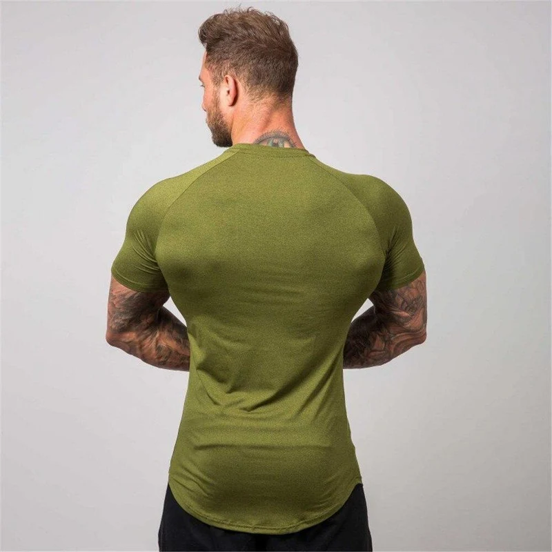 Superelastic Schnelltrocknendes T-Shirt Herren Fitness Fitness Bodybuilding T-Shirt Skinny T-Shirt Tops Sommer Männlich Jogger Workout Kleidung