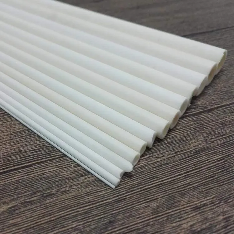 200 mm Länge 3.5-35 mm Innendurchmesser Hochtemperaturbeständiger Korrosionsverschleiß Keramikrohr Korund Hohlisolierendes Aluminiumoxid-Brennrohr