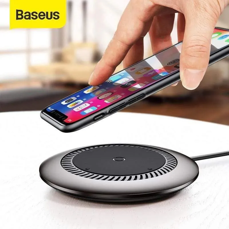 Baseus 10W Qi Wireless-Ladegerät für iPhone X XS MAX XR 8 Plus Schnelles kabelloses Ladegerät für Samsung Galaxy S8 S9 S10