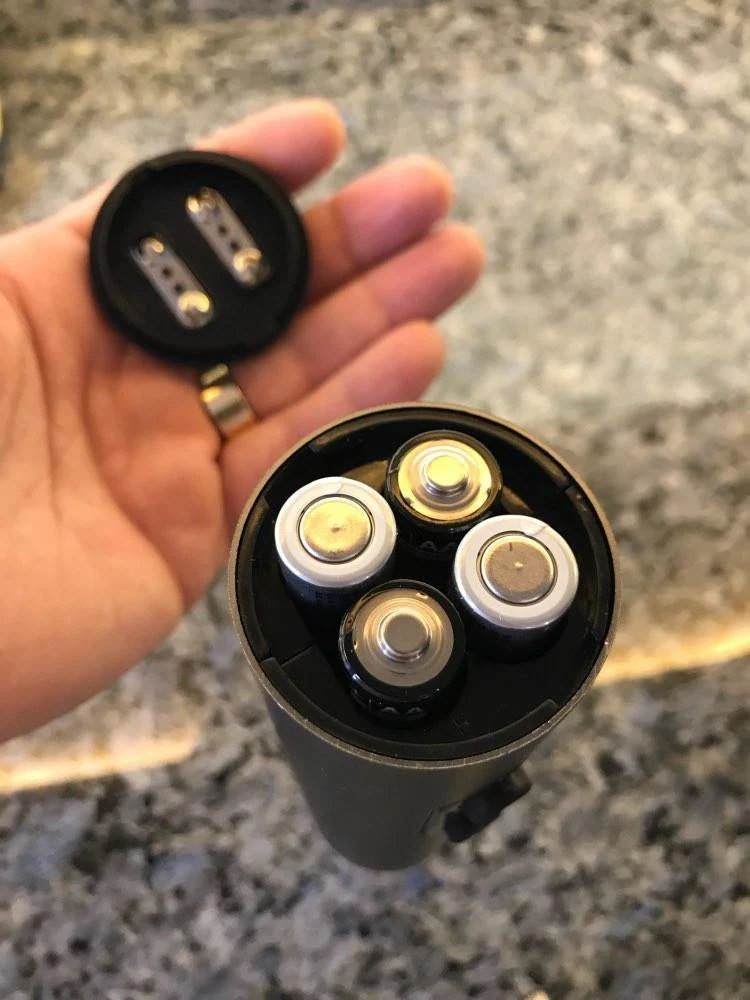 Trockenbatterie Elektrischer Weinöffner Automatischer Flaschenöffner Korkenzieher Professioneller Rotweinöffner Folienschneider-Set für Küchenwerkzeug