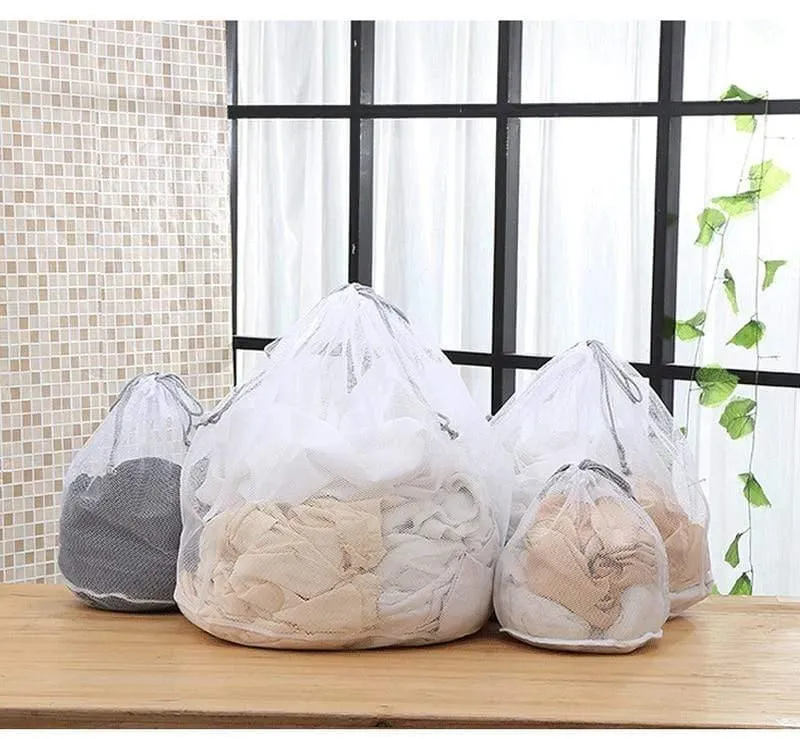 Moderner S-XL großer Drawstring-Büstenhalter-Unterwäsche-Wäschesack-Haushaltsreinigungswaschmaschinen-Ineinander greifenhalter sackt weißes Farbtropfenschiff ein
