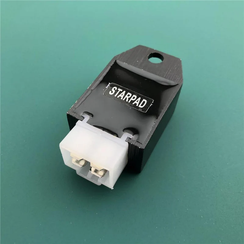 Universal Motorrad Spannungsstabilisator Motorrad 12V Spannungsregler Stromgleichrichter ATV Roller 4 pin AVR Autostabilisator