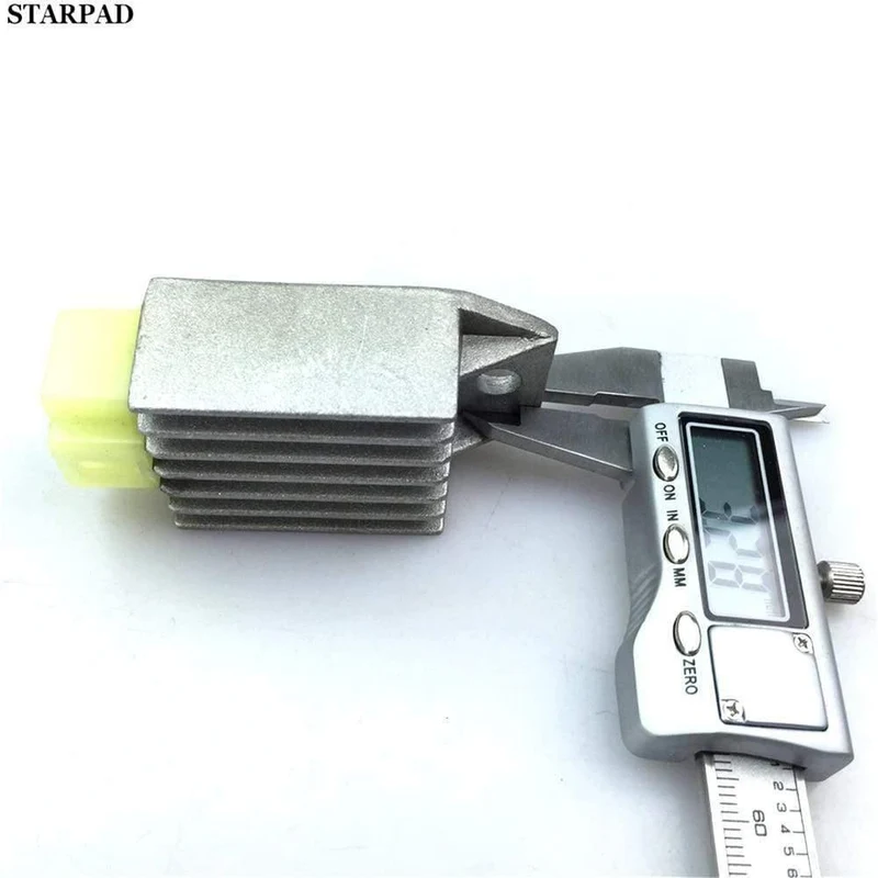 Universal Motorrad Spannungsstabilisator Motorrad 12V Spannungsregler Stromgleichrichter ATV Roller 4 pin AVR Autostabilisator