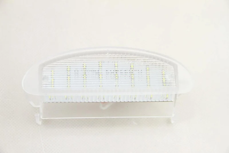 1x 12V weiße LED Nummernschildbeleuchtung für Renault Twingo I (1993-2007) Clio MK2 (1998-2006)