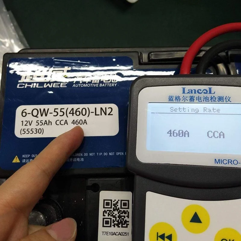 MICRO-200 Autobatterie-Kapazitätstester Batterietester 12V Fahrzeug Digitaler Batterieanalysator Auto CCA 30-200Ah Tragbar
