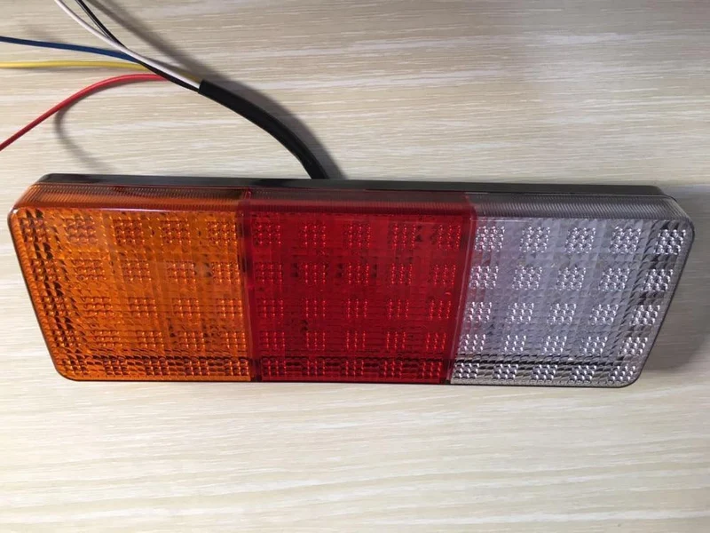 1 Paar 12V 75LEDS Anhänger LKW LKW LED VAN Rücklicht Lampe Auto-Anhänger Rücklicht Rückfahrbremse Rücklichter drehen