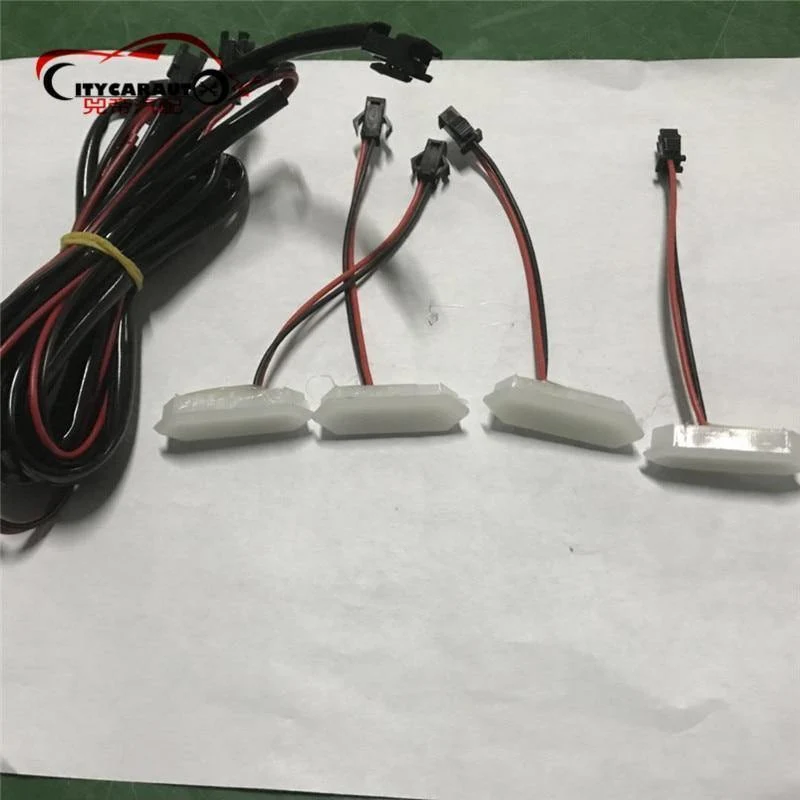 4pcs / set vorderes laufendes Gitter führte weißes gelbes geführtes drl, das für Furt Förstergrill 2015-2017 Auto gepasst wurde