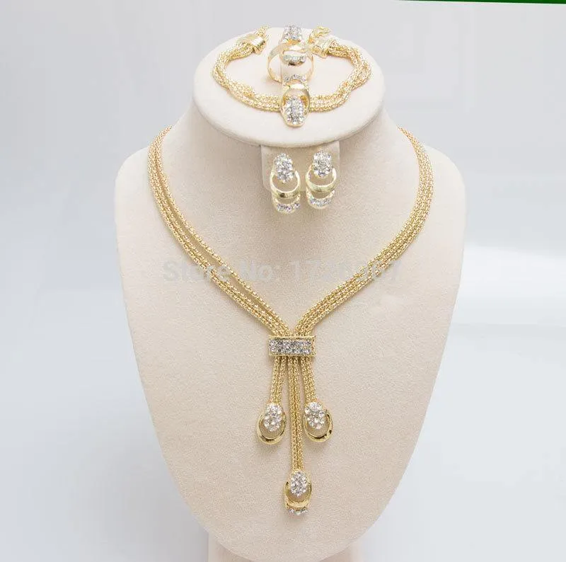 Fashion Trendy Jewelry Set Für Frauen Gold / Silber Überzogene Perlen Kragen Halskette Ohrringe Armband Ringe Sets