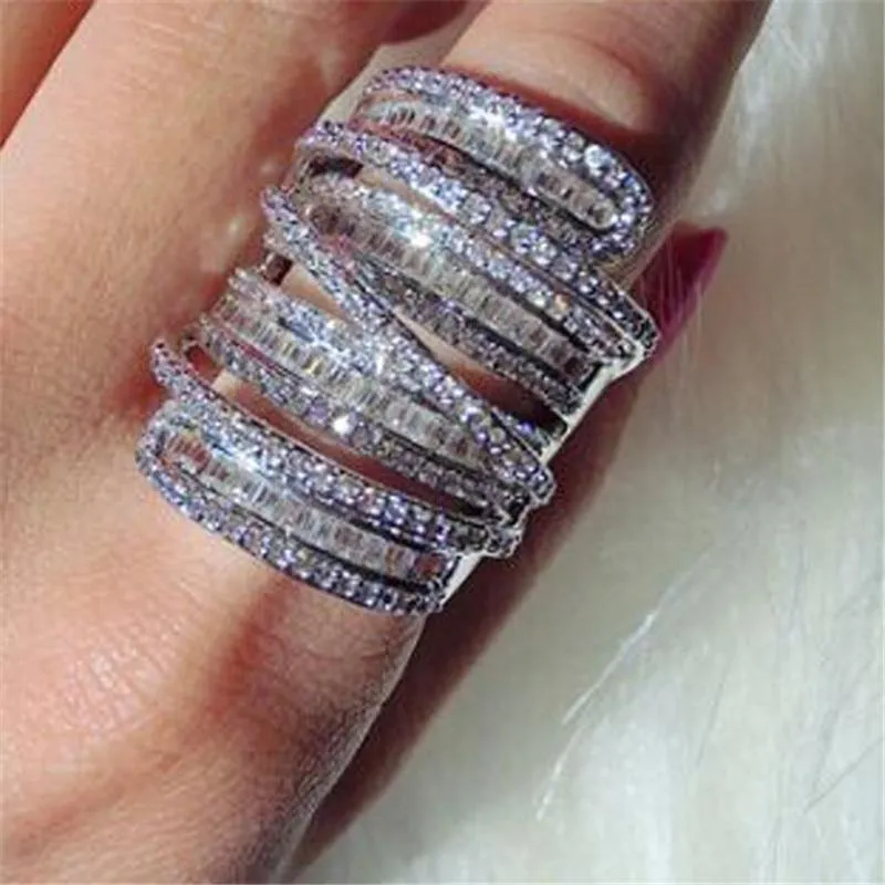 925 Sterling Silber Cocktailringe Fingerschmuck Pavé-Fassung voller quadratischer T-Ring mit simuliertem Diamant-Edelstein für Frauen