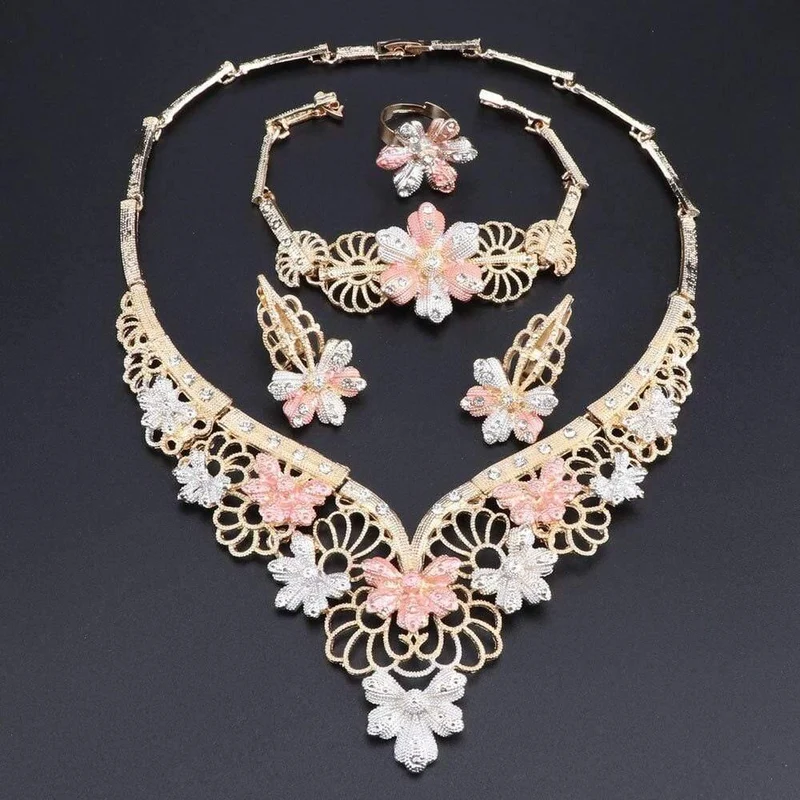 Schmuckset Blumenförmige Marke Dubai Goldfarbenes Schmuckset Nigerianisches Hochzeitsfrauen-Accessoires Schmuckset