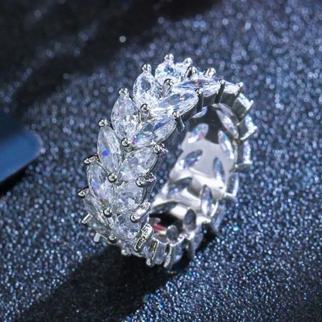 925 Sterling Silber Erstellt Moissanite Edelstein Hochzeit Engagement Diamanten Frauen Ring Edlen Schmuck Großhandel