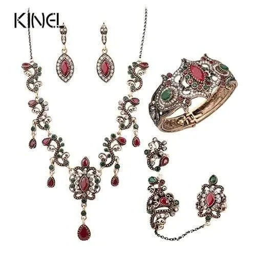 Schmucksets Vintage Red Halskette Armband Ohrringe Ring Set Indian Crystal Antique Gold Hochzeit Schmuck