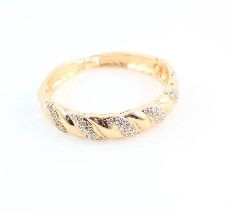 Schmuck Sets Gold Farbe Trendy Halskette Ohrringe Armband Frauen Gold Farbe Schmuck Set Hochzeit Zubehör