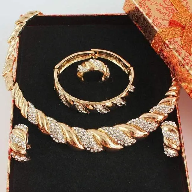 Schmuck Sets Gold Farbe Trendy Halskette Ohrringe Armband Frauen Gold Farbe Schmuck Set Hochzeit Zubehör