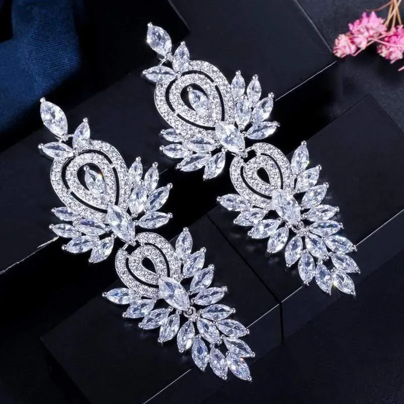 Vintage Hochzeit Partei Schmuck Zubehör Wunderschöne Zirkonia Big Lange Luxus Braut Ohrring für Frauen CZ309