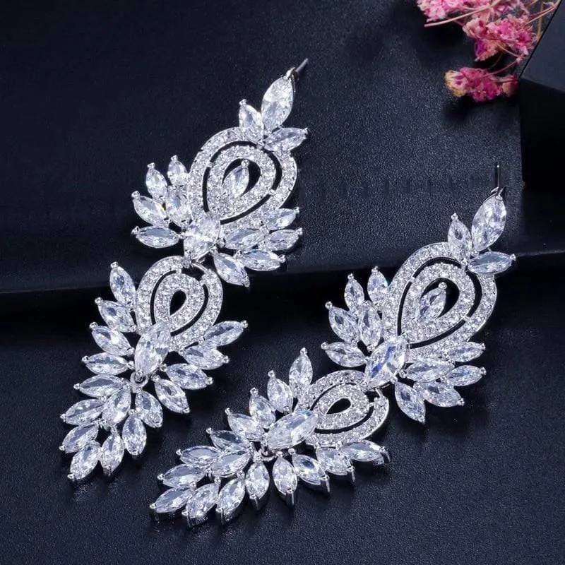 Vintage Hochzeit Partei Schmuck Zubehör Wunderschöne Zirkonia Big Lange Luxus Braut Ohrring für Frauen CZ309